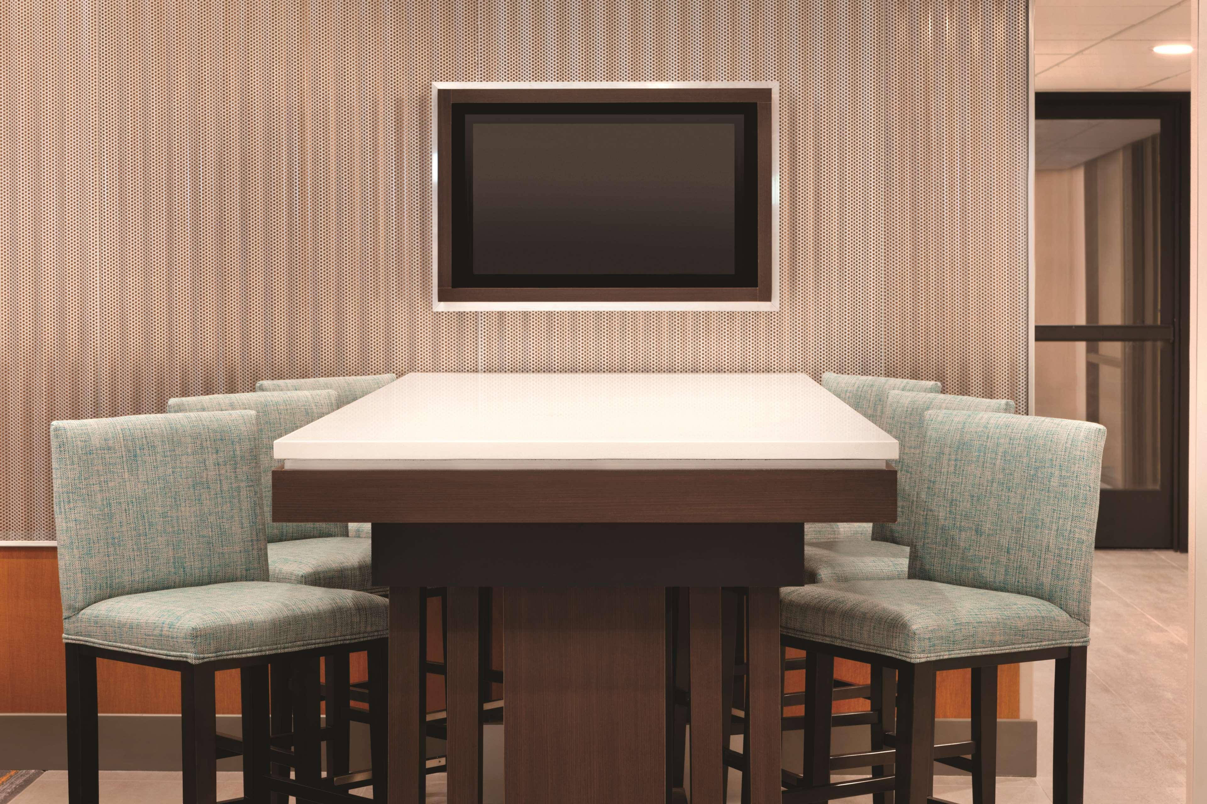 Radisson Hotel Charlotte Airport المظهر الخارجي الصورة